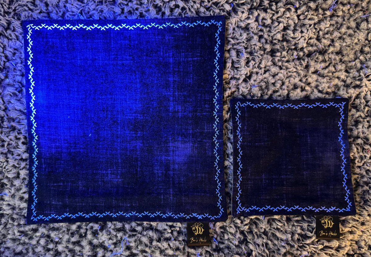 Acid brushed black cotton/microfiber edc hank with glow thread