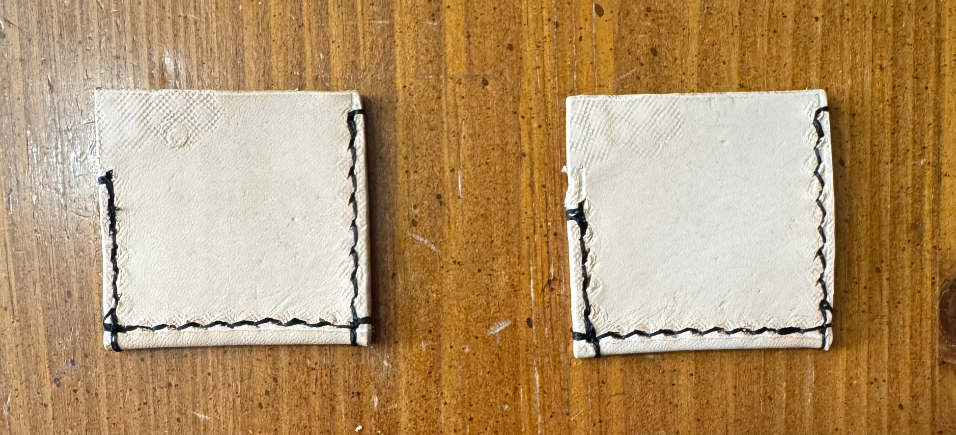 Handmade Leather edc coin slip v2