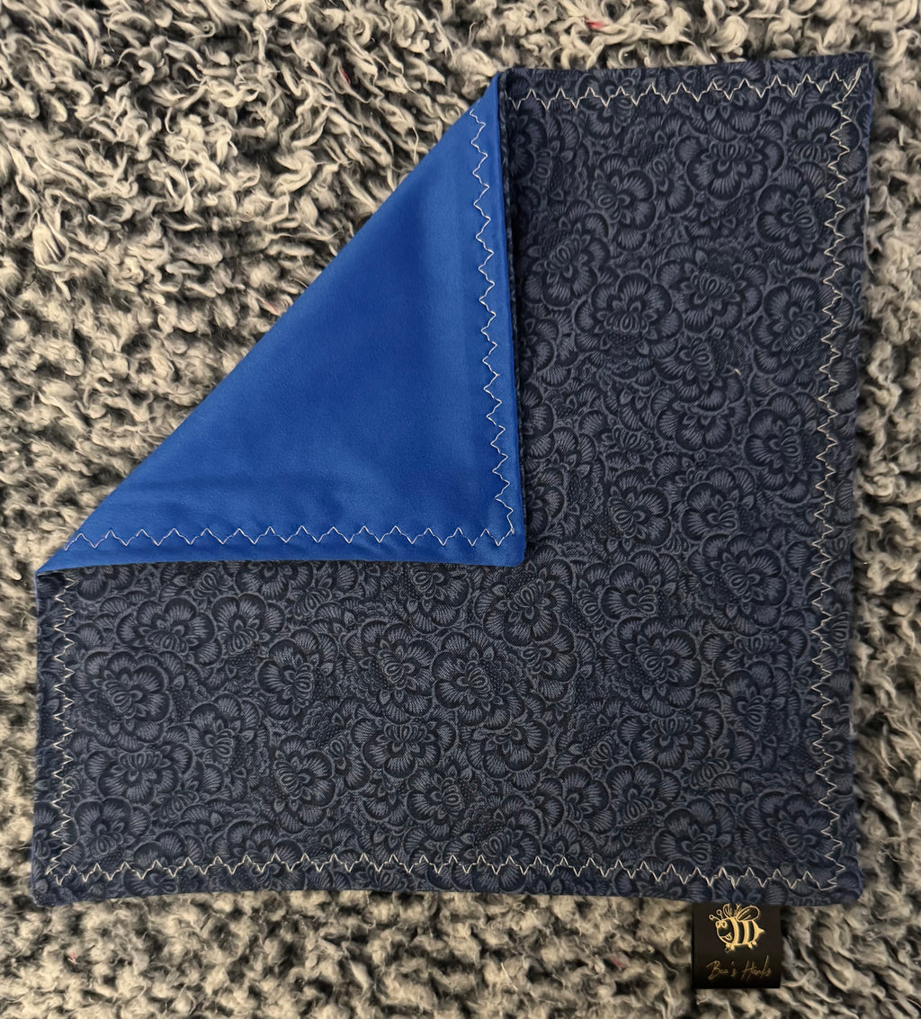 Blue floral cotton/microfiber edc hank with glow thread (Copy)