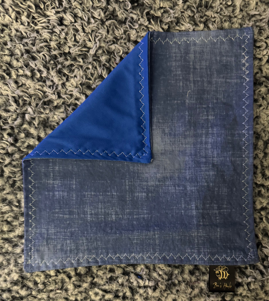 Acid brushed blue cotton/microfiber edc hank with glow thread