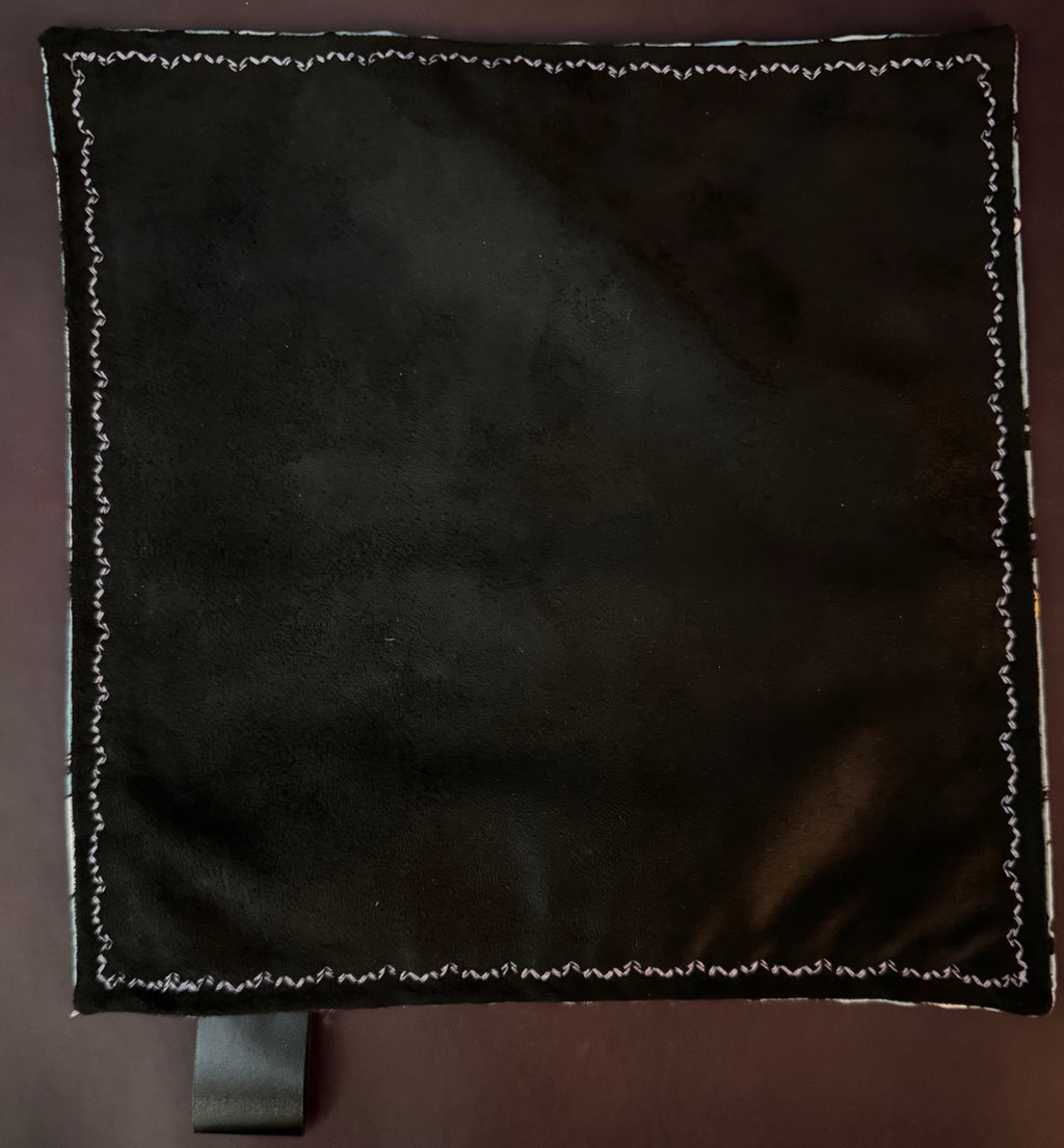 Sn00py & Woodstock edc hank with microsuede backing and glow thread