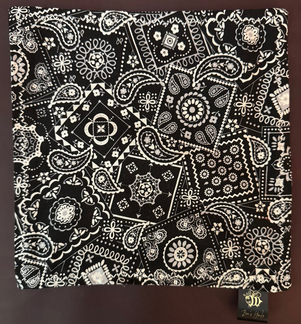Black paisley edc hank