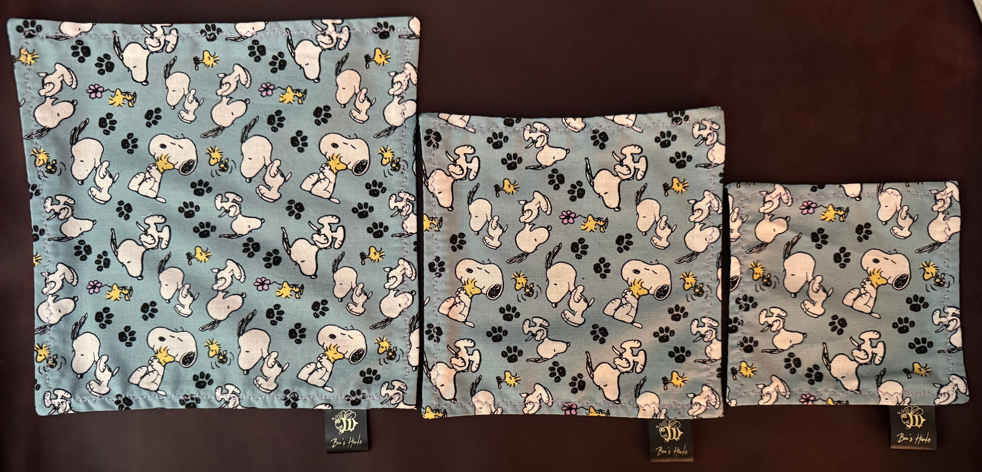 Sn00py & Woodstock edc hank with microsuede backing and glow thread