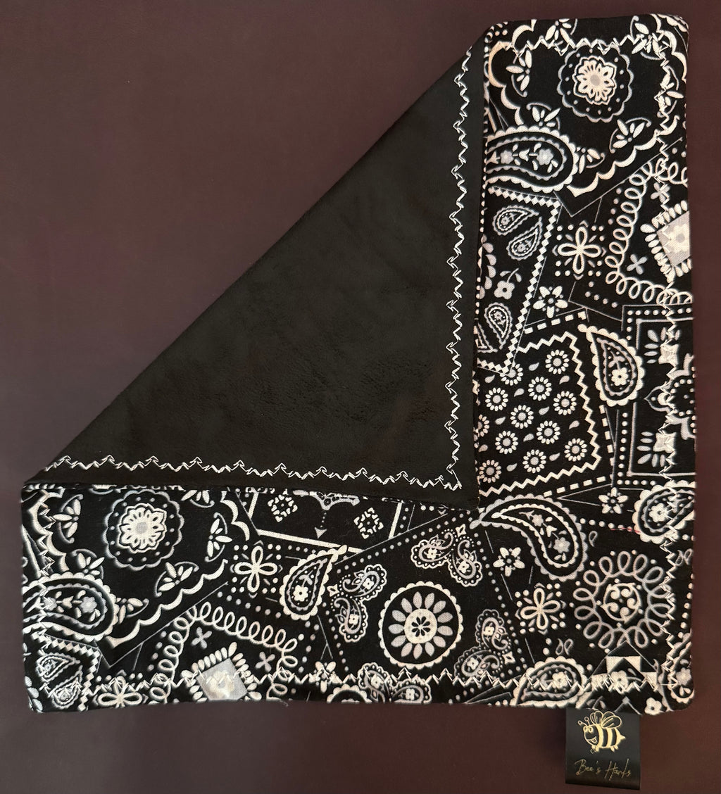 Black paisley edc hank
