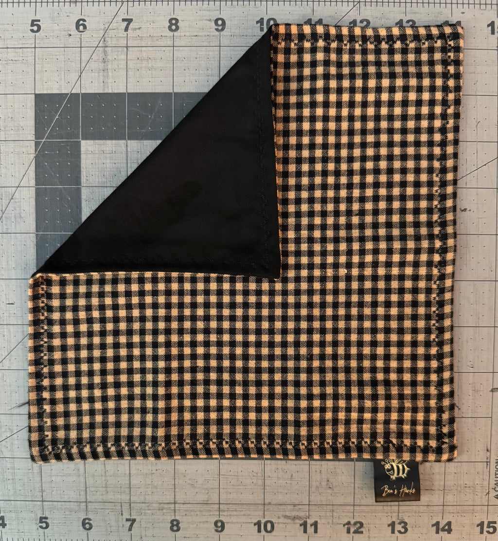 Black and tan checkered edc hank with black microsuede backing