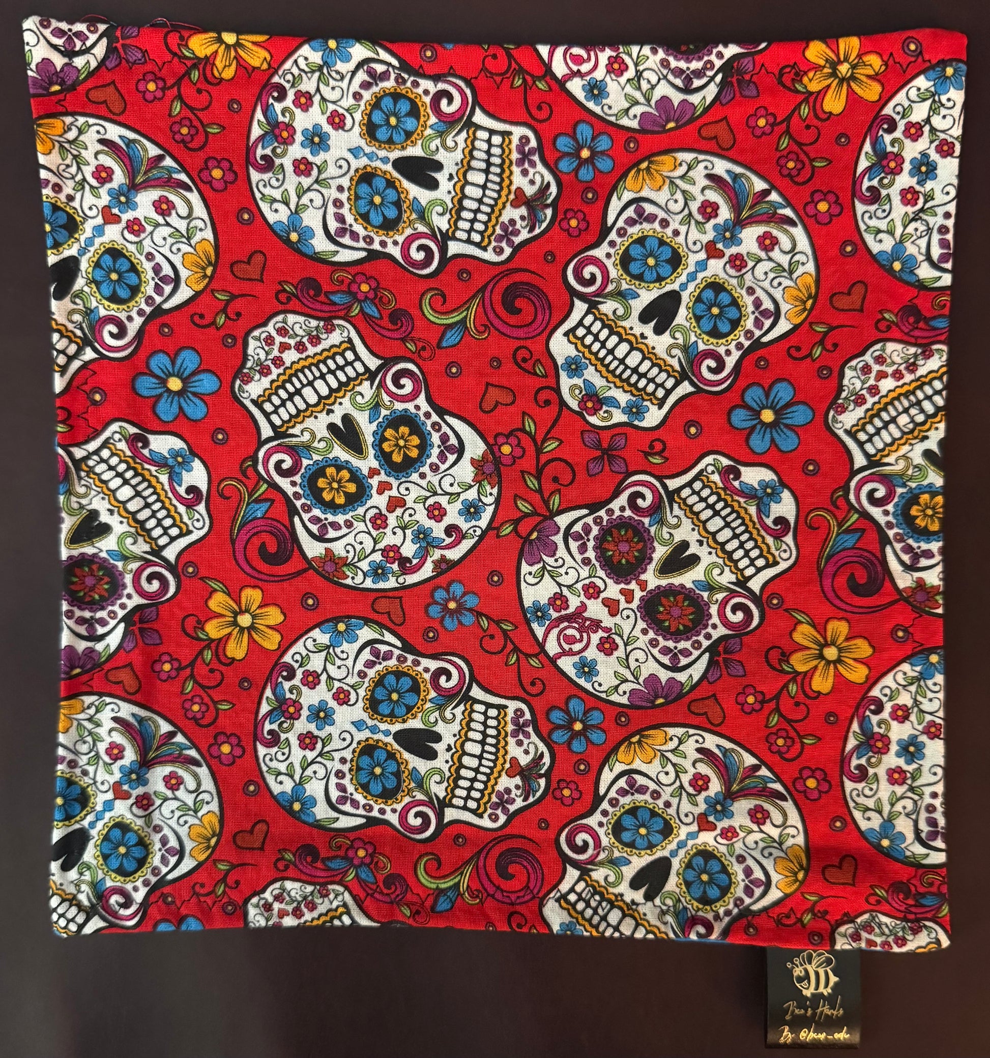 Red Sugar skulls with blue cotton backing edc hank