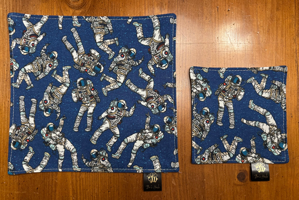 Blue astronaut cotton/microfiber edc hank