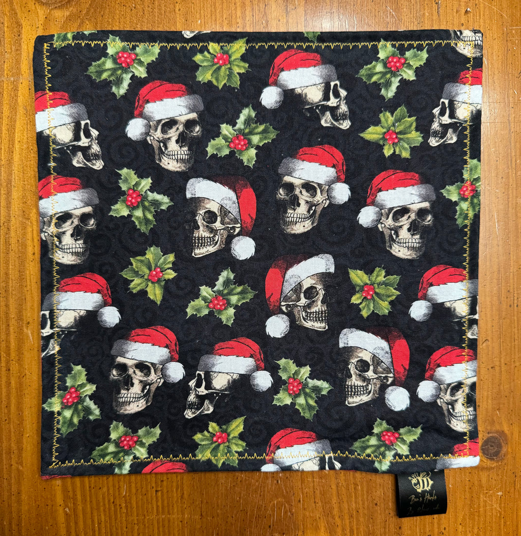 Holiday skulls edc hank with red microsuede backing